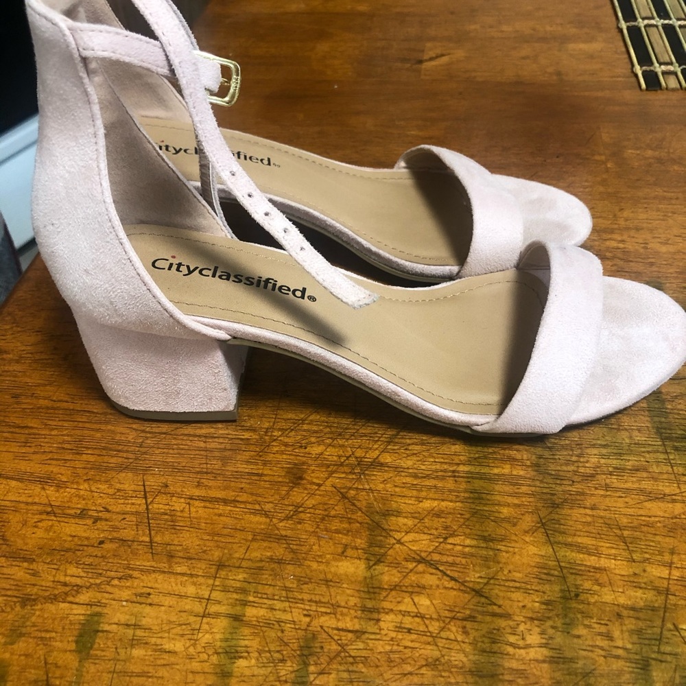 Shoes - Picture 3 of 3